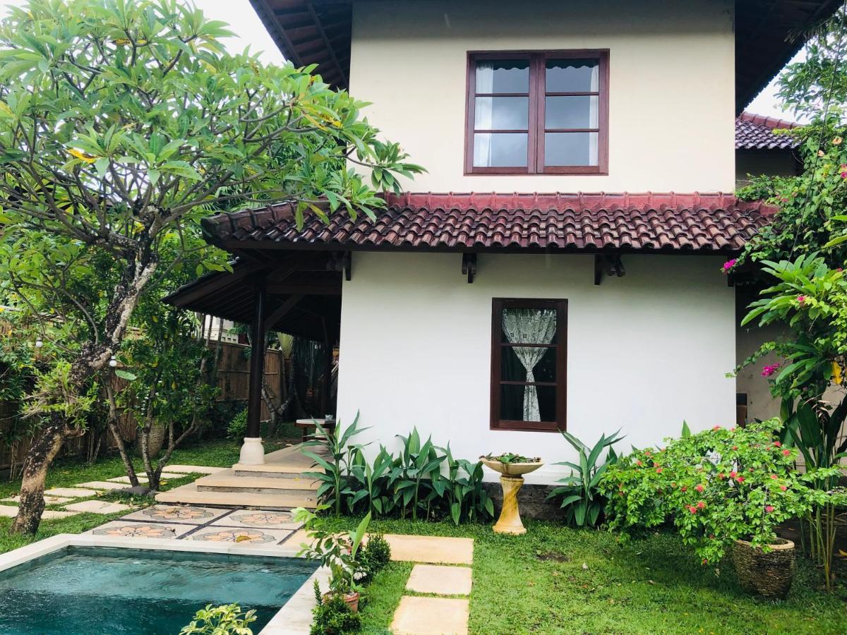 Villa Abhista Seminyak Eksteriør billede