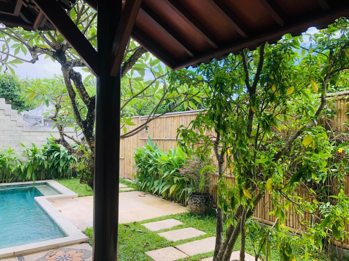 Villa Abhista Seminyak Eksteriør billede