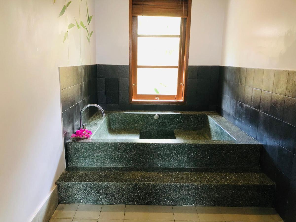 Villa Abhista Seminyak Eksteriør billede